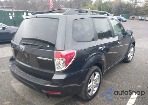 2009 Subaru Forester 2.5X z USA, uszkodzony, nr VIN JF2SH63689H700174